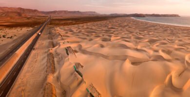 Desiertos de la Costa Peruana: Ubicación, Características y Principales Atractivos
