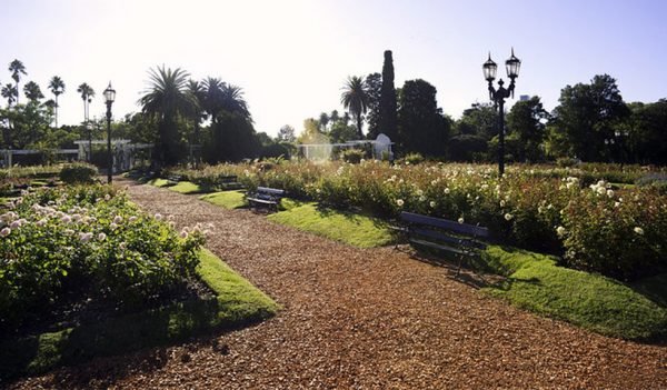 Parque tres de febrero, los bosques de Palermo en Buenos Aires.