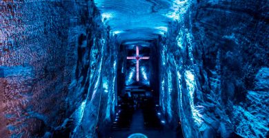 Explora la Catedral de Sal de Zipaquirá: Un tesoro subterráneo único en Colombia