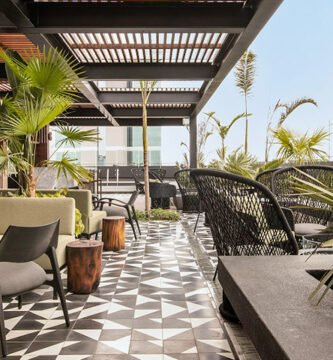 “Wine Battle” El rooftop del Pullman se convierte en el punto de encuentro del vino