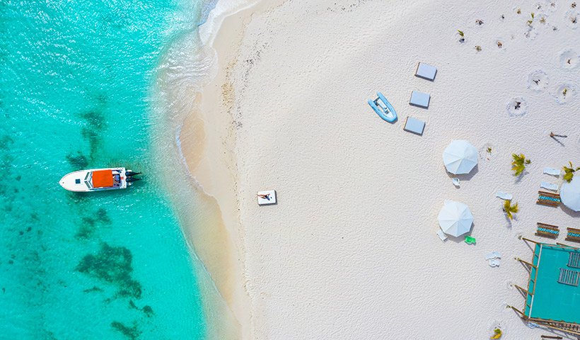 Anguilla rescata la herencia de sus salinas y apuesta por experiencias exclusivas