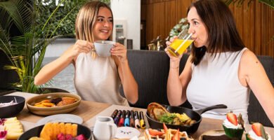 Día de la Madre: Restaurantes con música en vivo y actividades recreativas para mamá