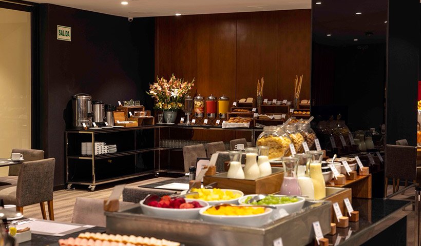 De un contundente desayuno con adobo a un almuerzo maridaje: una ruta por la cocina regional para celebrar el Día de la Madre